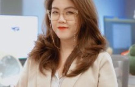 Uông Thu Hà